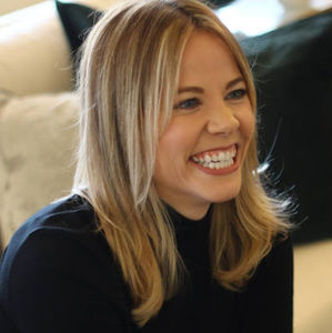 Meet your Posher, Angela